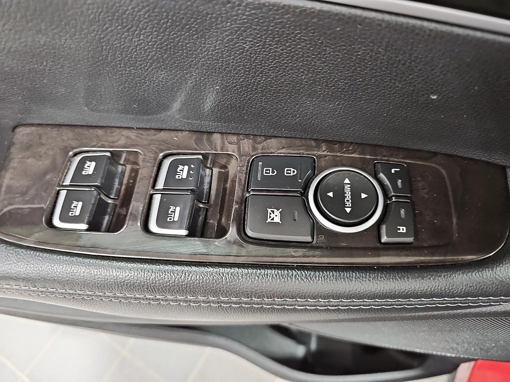 2017 Kia Sorento in Quebec, Quebec - 11 - w1024h768px