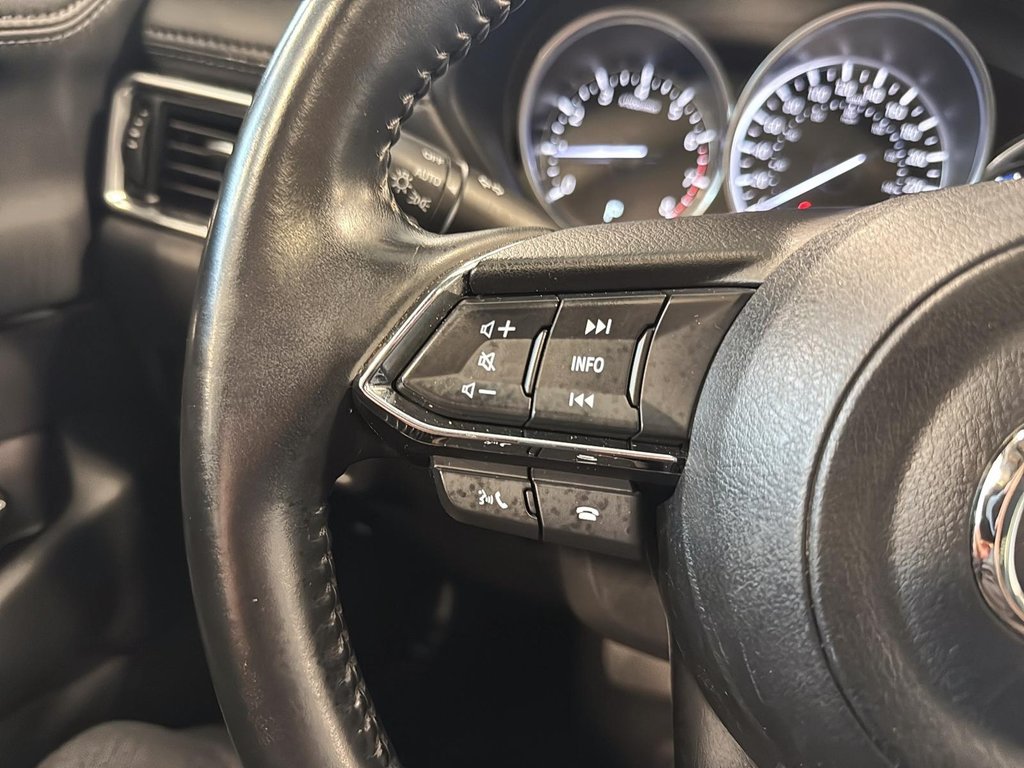 2021 Mazda CX-5 in Quebec, Quebec - 16 - w1024h768px