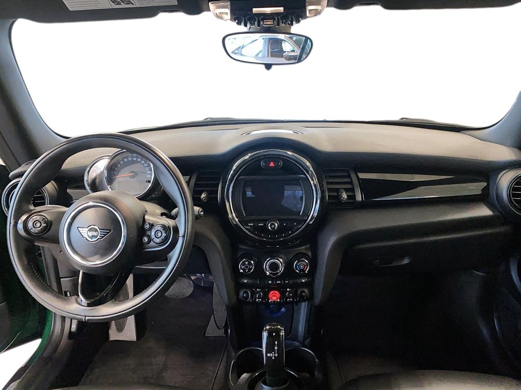 2020 MINI Convertible in Quebec, Quebec - 7 - w1024h768px