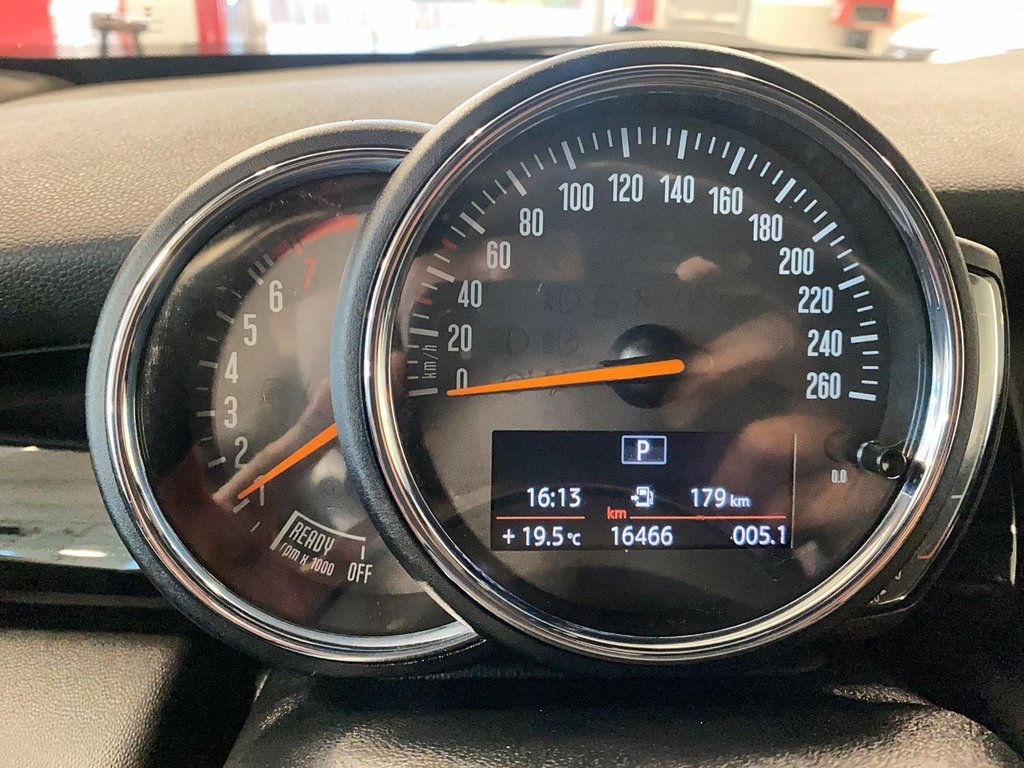 2020 MINI Convertible in Quebec, Quebec - 11 - w1024h768px