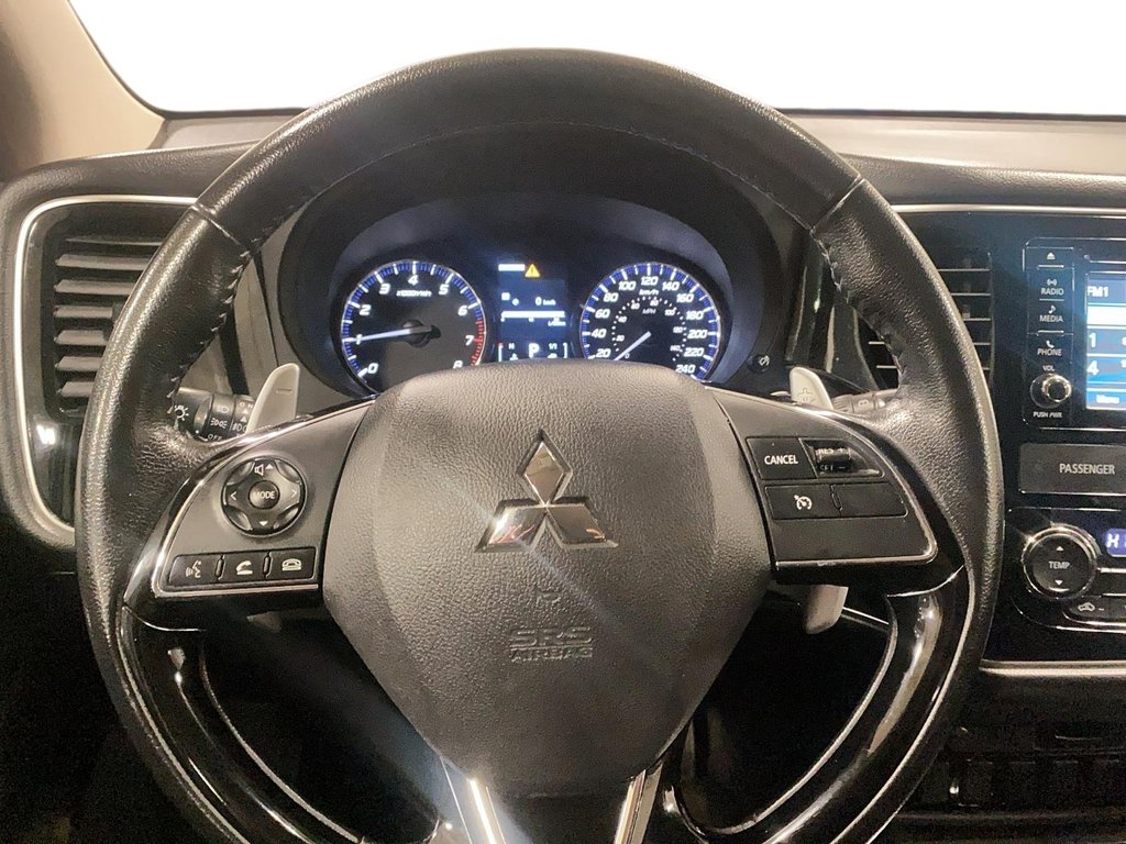 Mitsubishi Outlander  2017 à Québec, Québec - 11 - w1024h768px
