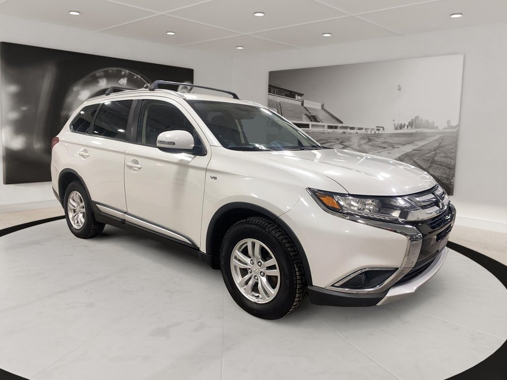Mitsubishi Outlander  2017 à Québec, Québec - 3 - w1024h768px