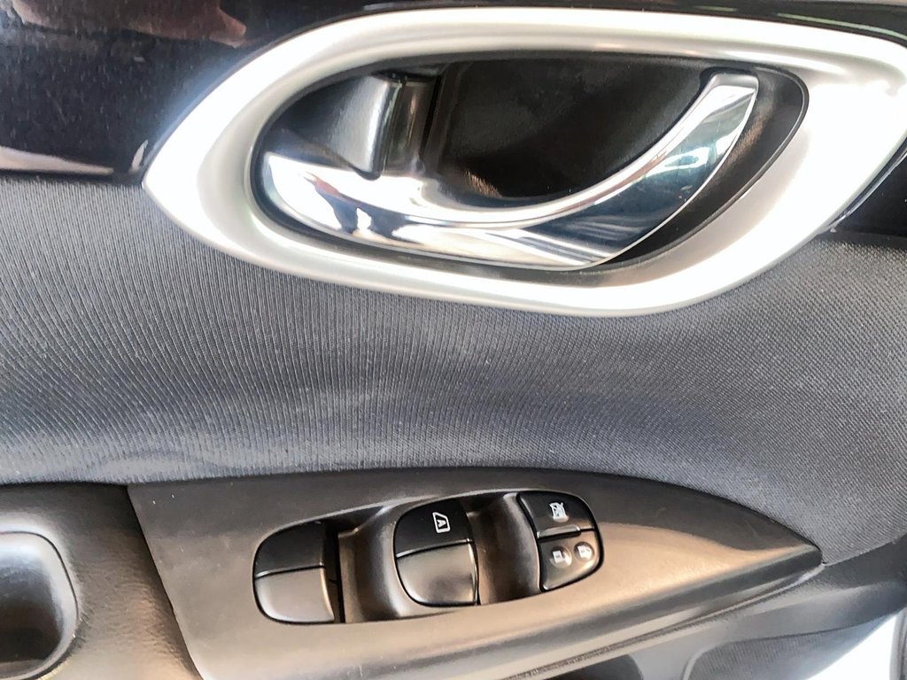 Nissan Sentra  2019 à Québec, Québec - 9 - w1024h768px