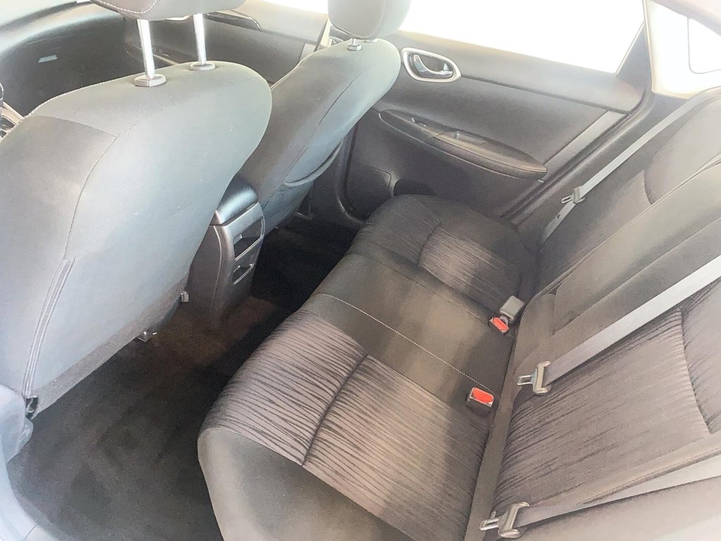 Nissan Sentra  2019 à Québec, Québec - 7 - w1024h768px