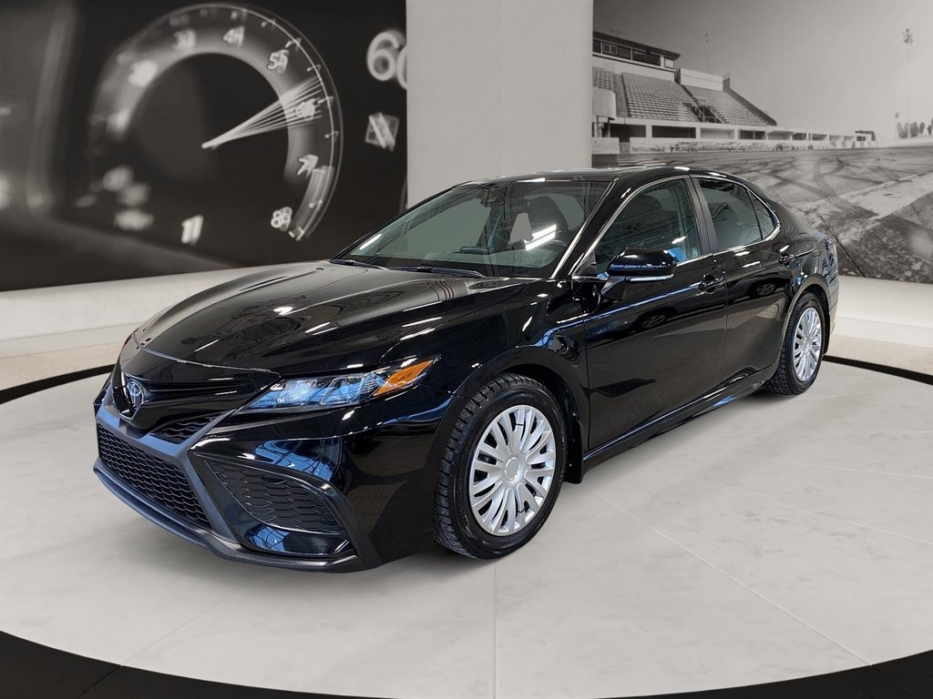 Toyota Camry  2021 à Québec, Québec - 1 - w1024h768px