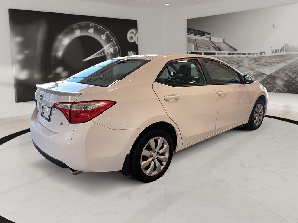 2014 Toyota Corolla in Quebec, Quebec - 4 - w1024h768px
