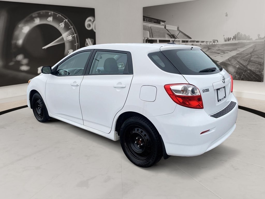 2012 Toyota Matrix in Quebec, Quebec - 6 - w1024h768px