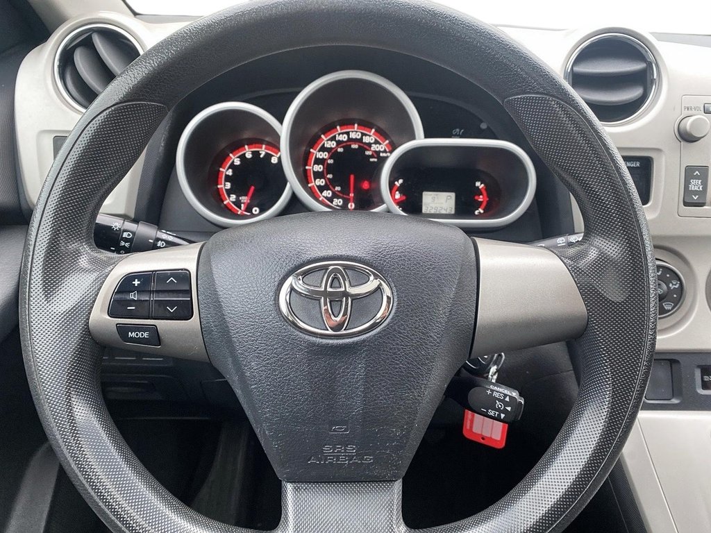 2012 Toyota Matrix in Quebec, Quebec - 10 - w1024h768px