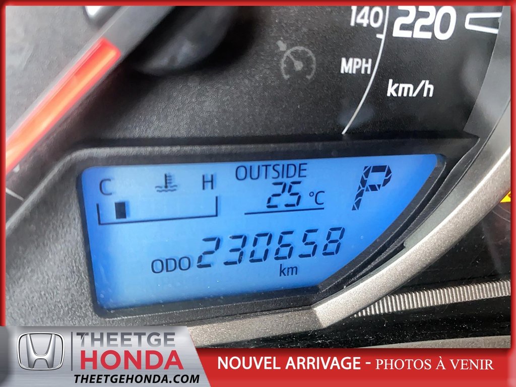 Toyota RAV4  2014 à Québec, Québec - 8 - w1024h768px