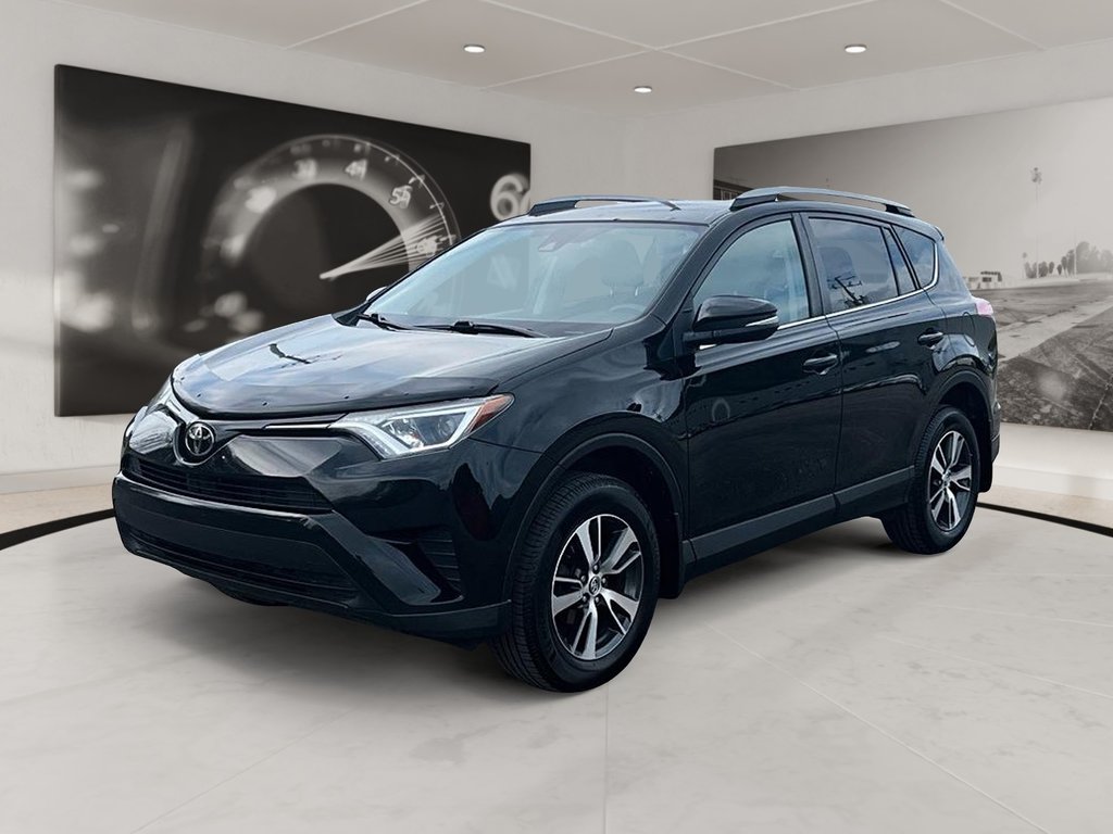 Toyota RAV4  2018 à Québec, Québec - 1 - w1024h768px