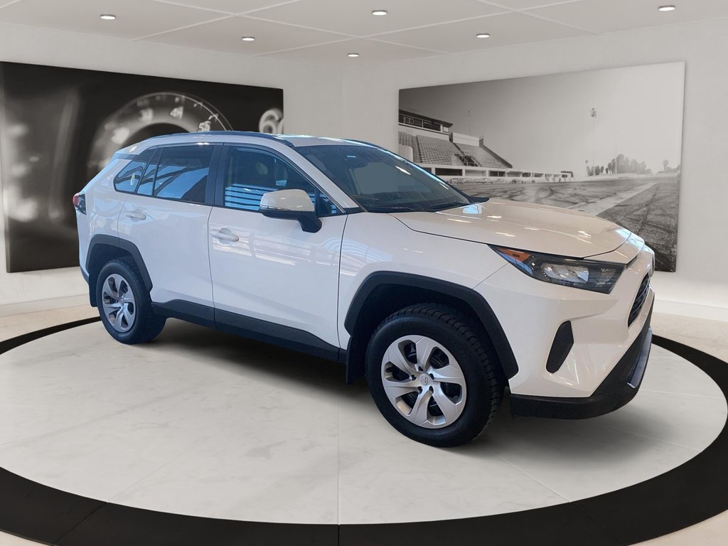 2021 Toyota RAV4 in Quebec, Quebec - 3 - w1024h768px