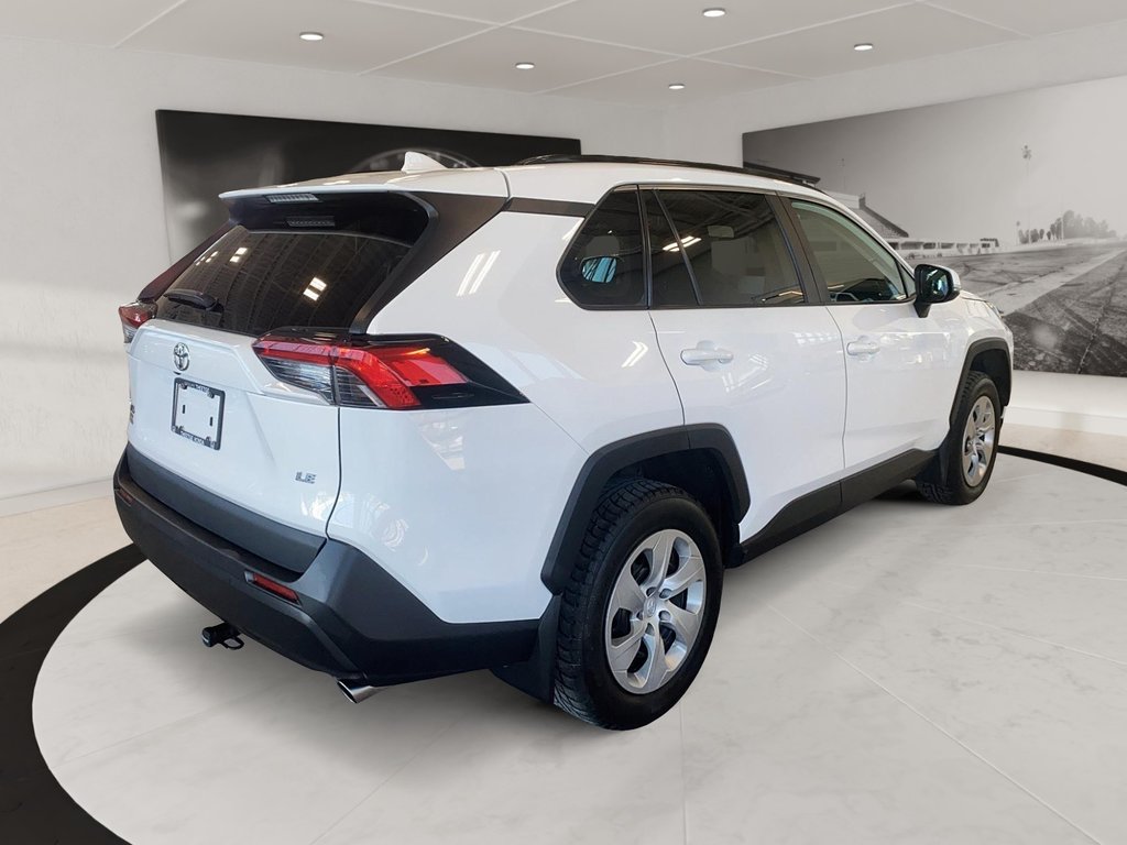 Toyota RAV4  2021 à Québec, Québec - 4 - w1024h768px