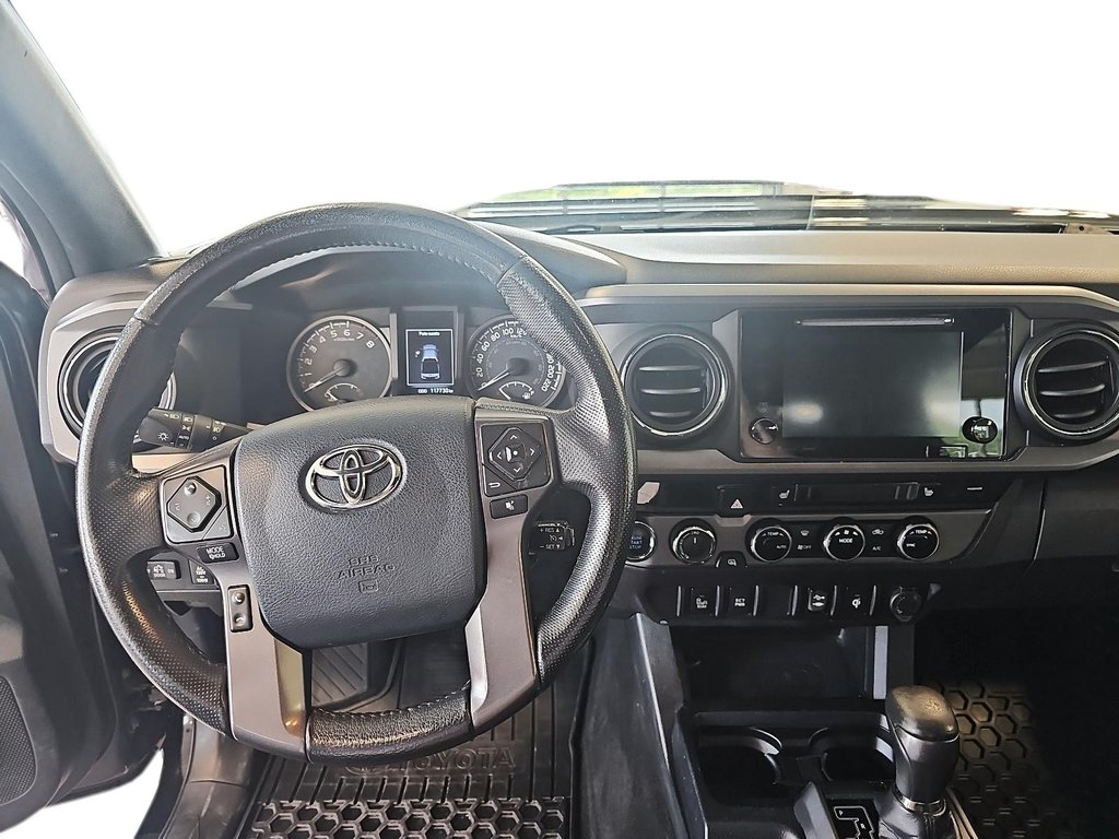 Toyota Tacoma  2017 à Québec, Québec - 10 - w1024h768px