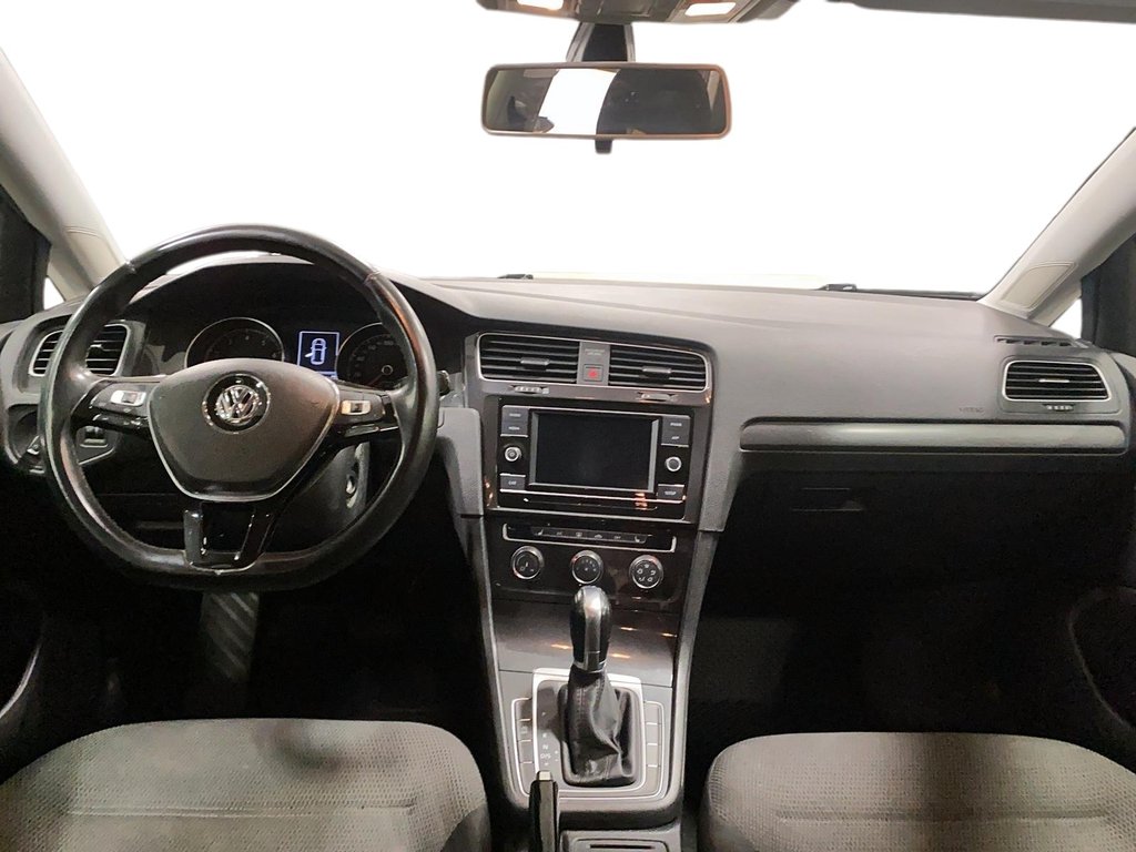 Volkswagen Golf  2019 à Québec, Québec - 7 - w1024h768px