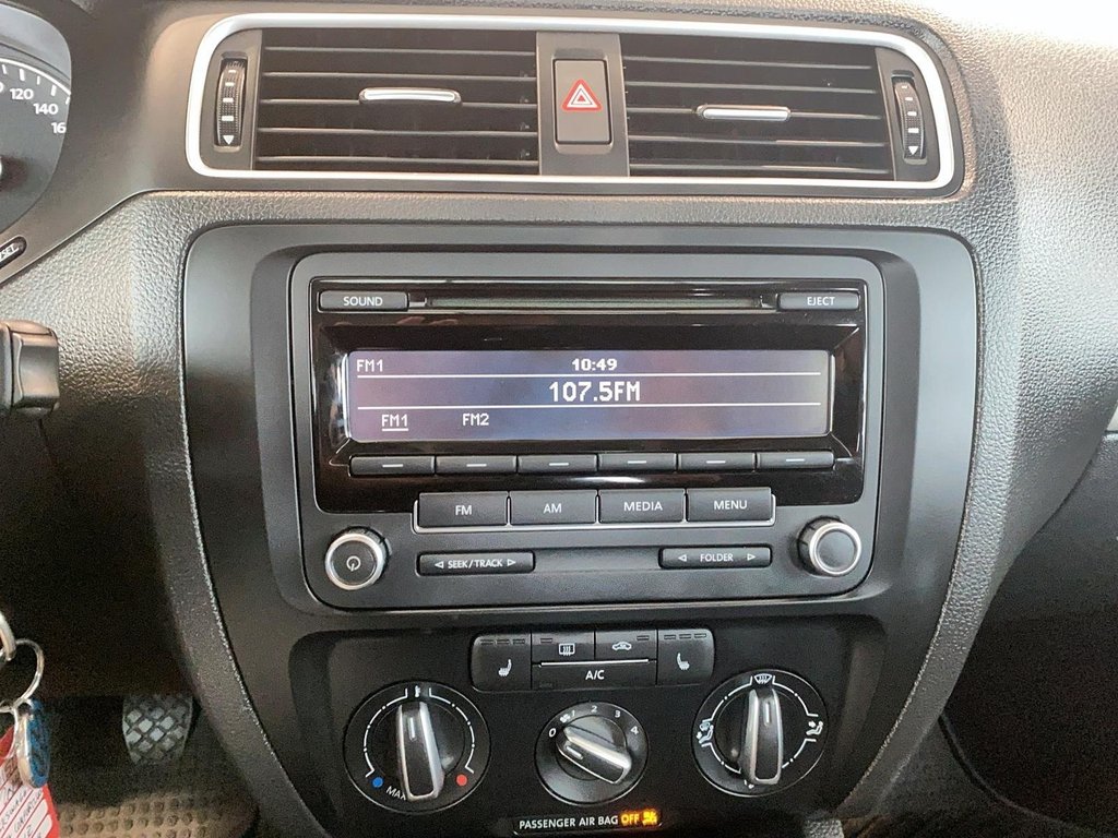 2014 Volkswagen Jetta Sedan in Quebec, Quebec - 14 - w1024h768px