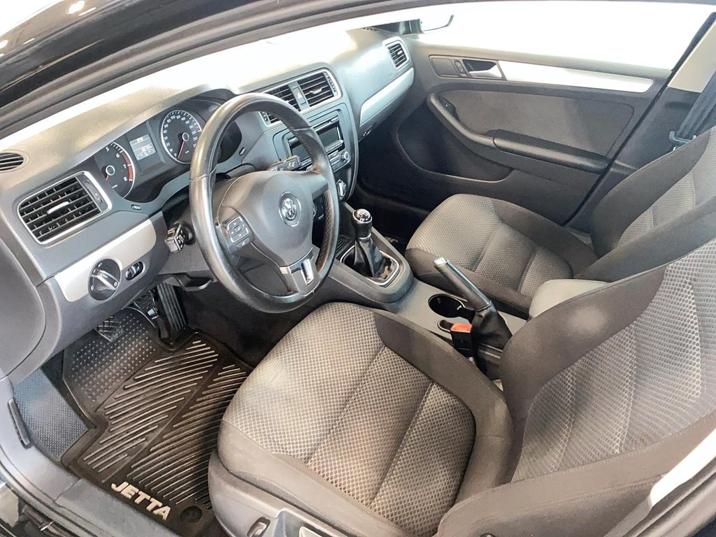 2014 Volkswagen Jetta Sedan in Quebec, Quebec - 9 - w1024h768px
