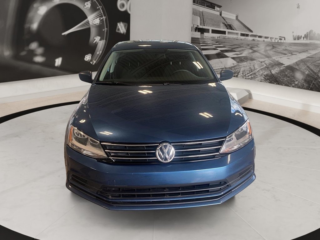 Volkswagen Jetta Sedan  2015 à Québec, Québec - 2 - w1024h768px