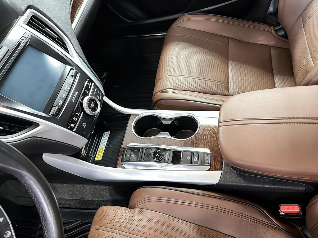 2018 Acura TLX in Quebec, Quebec - 10 - w1024h768px