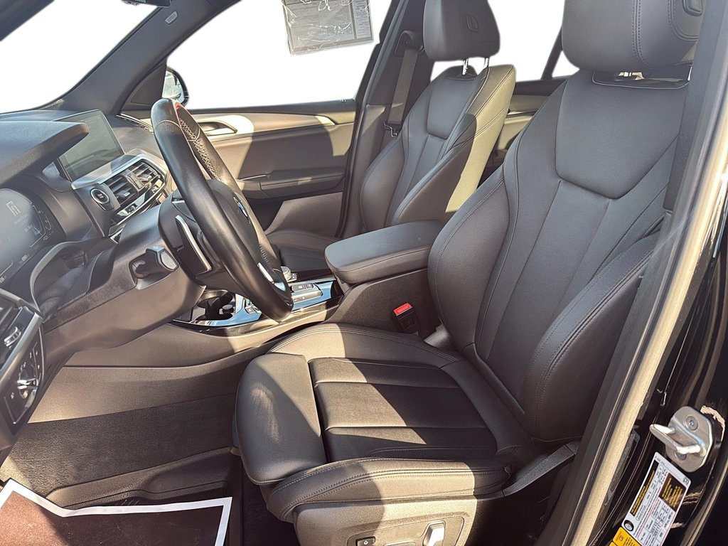 2021 BMW SAV X3 in Quebec, Quebec - 9 - w1024h768px