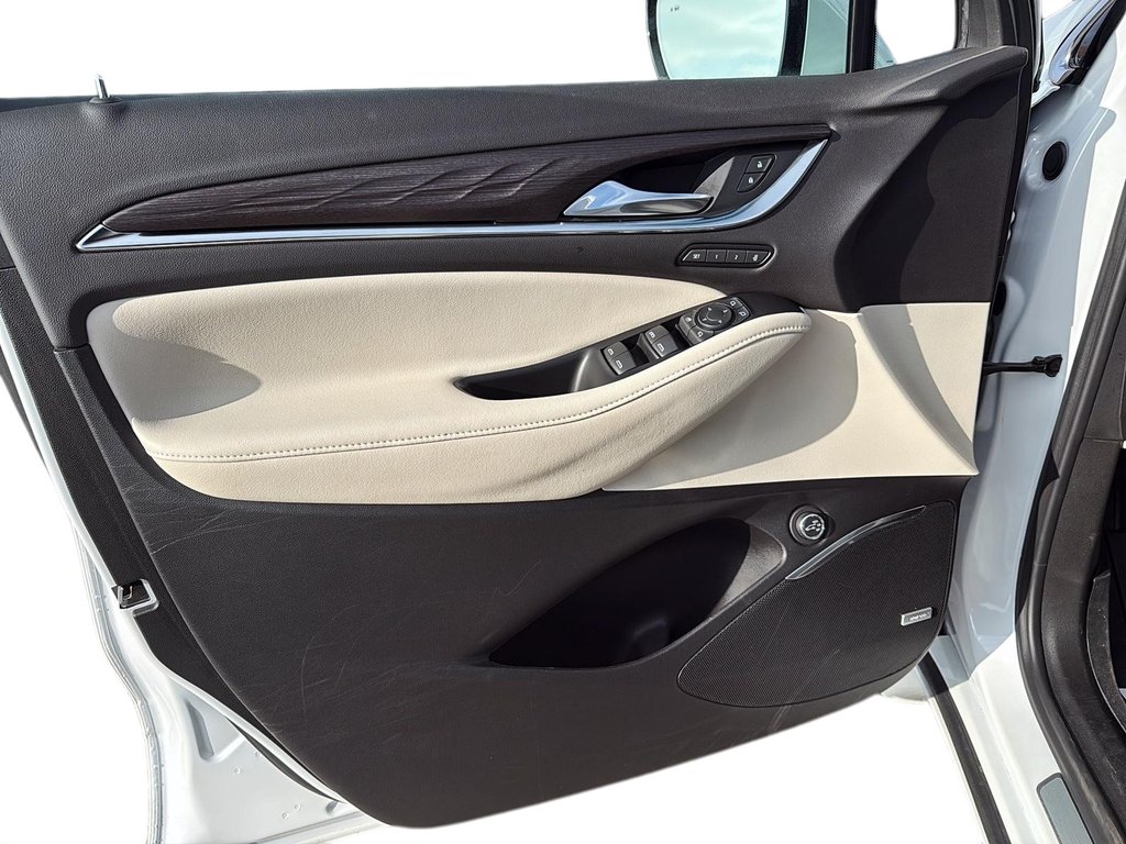 2022 Buick ENCLAVE in Quebec, Quebec - 10 - w1024h768px