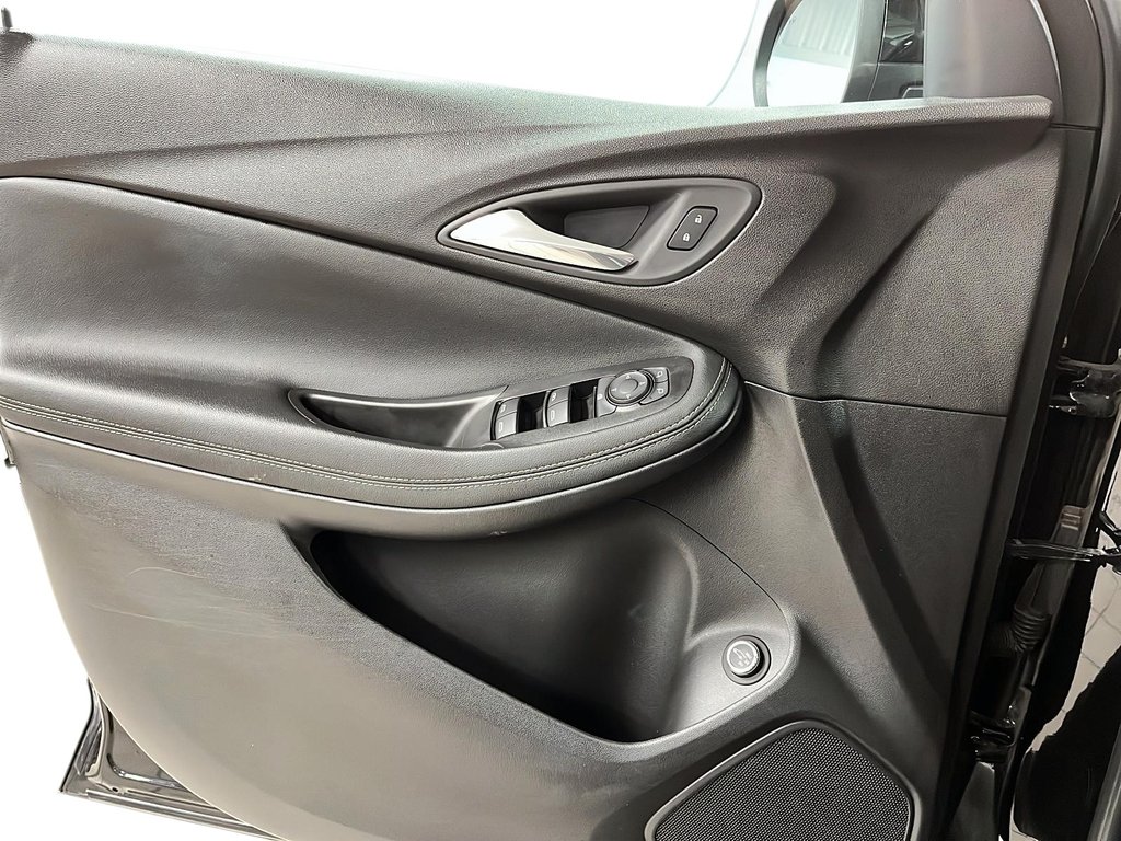 Buick ENCORE GX  2022 à Québec, Québec - 11 - w1024h768px