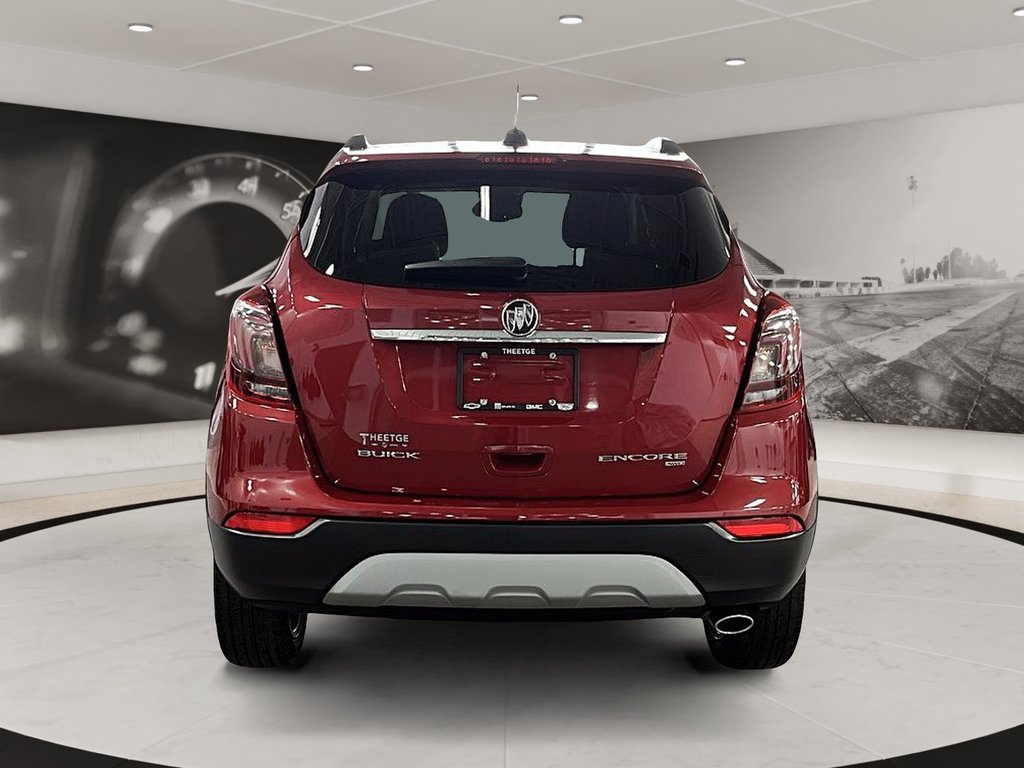 2018 Buick Encore in Quebec, Quebec - 3 - w1024h768px