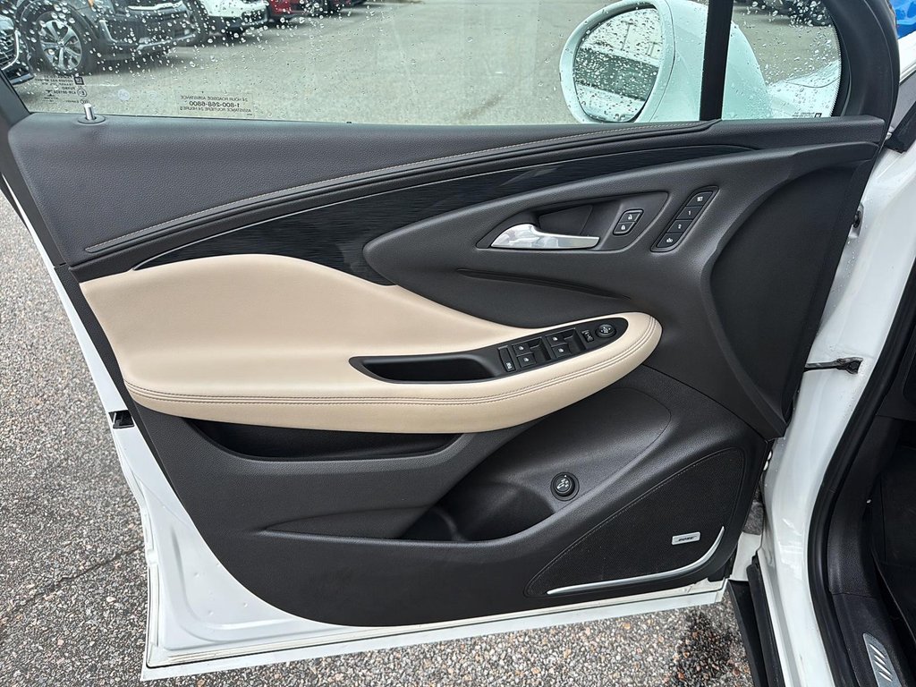 2017 Buick ENVISION in Quebec, Quebec - 10 - w1024h768px