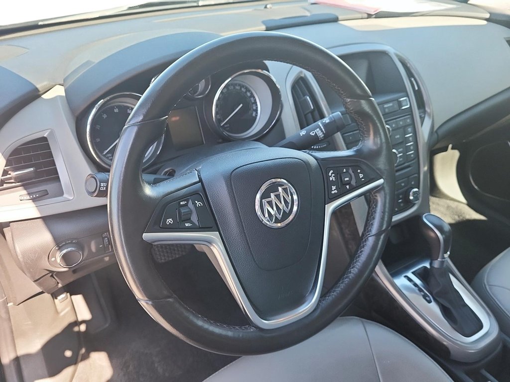 2016 Buick Verano in Quebec, Quebec - 12 - w1024h768px