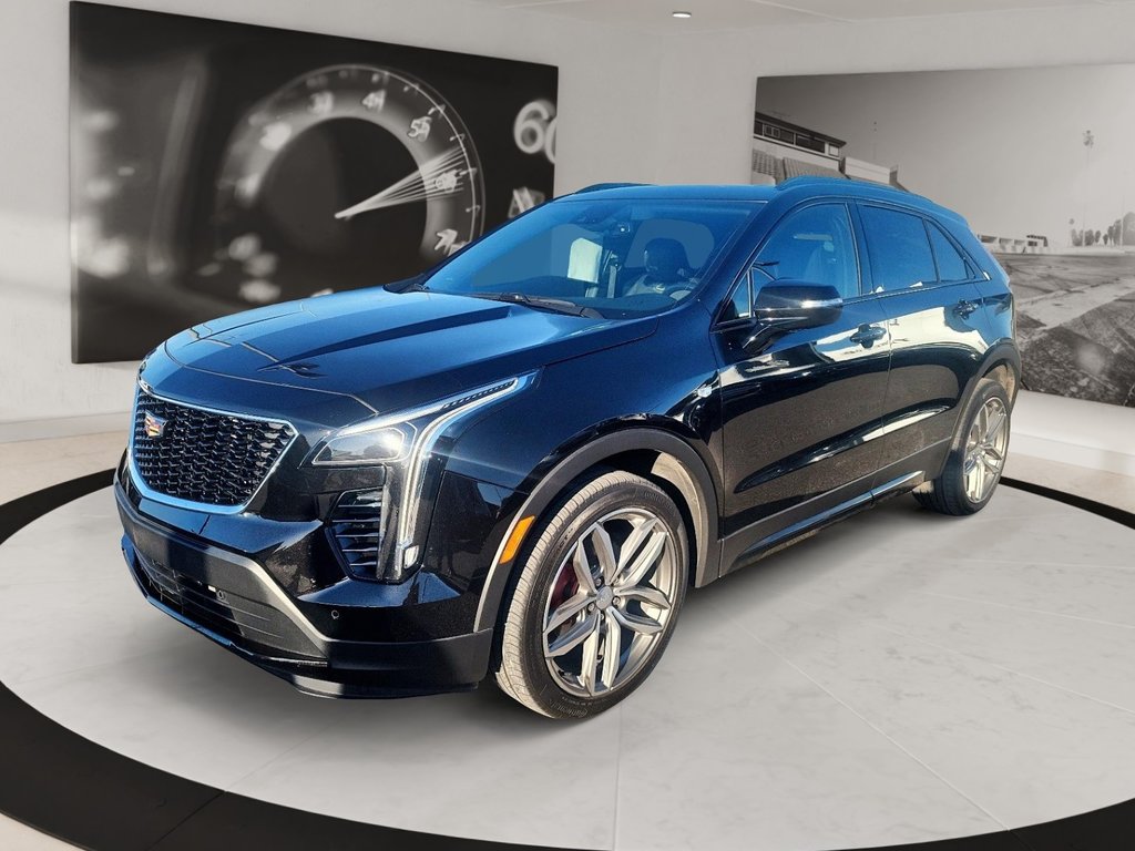 2021 Cadillac XT4 in Quebec, Quebec - 1 - w1024h768px