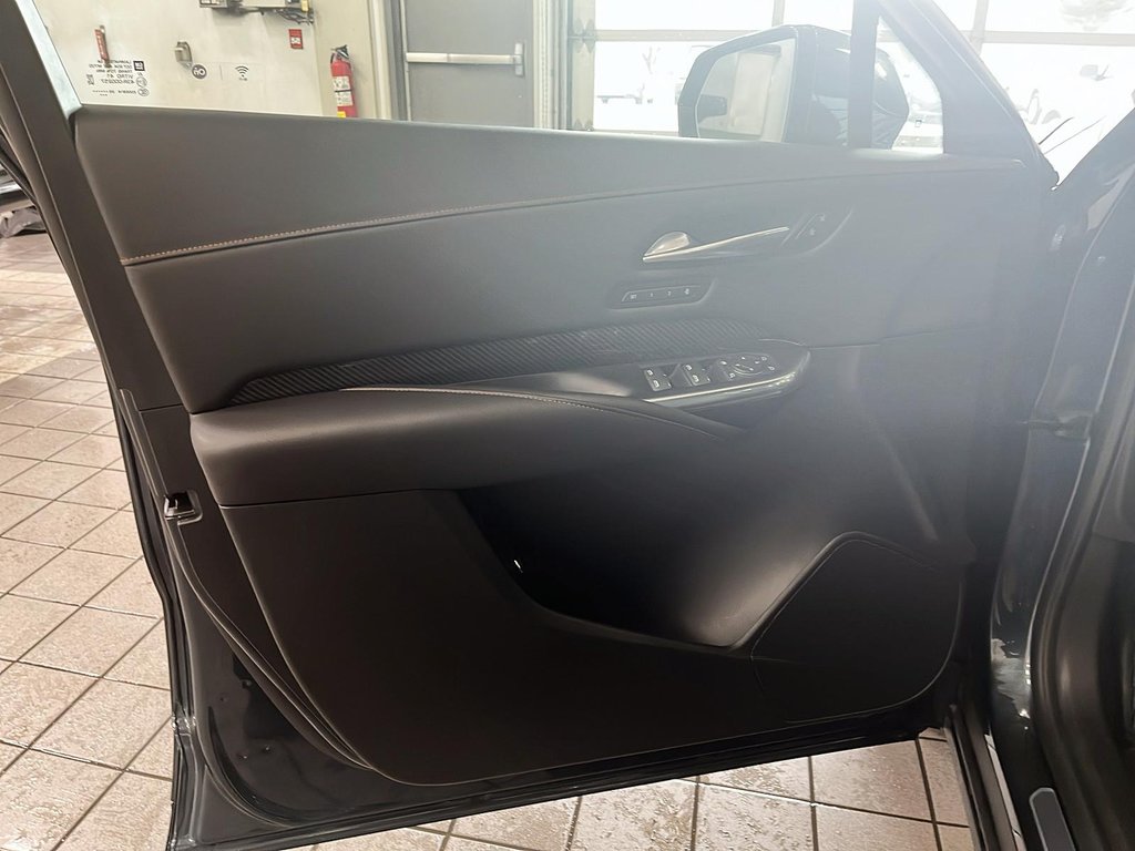 Cadillac XT4  2021 à Québec, Québec - 11 - w1024h768px