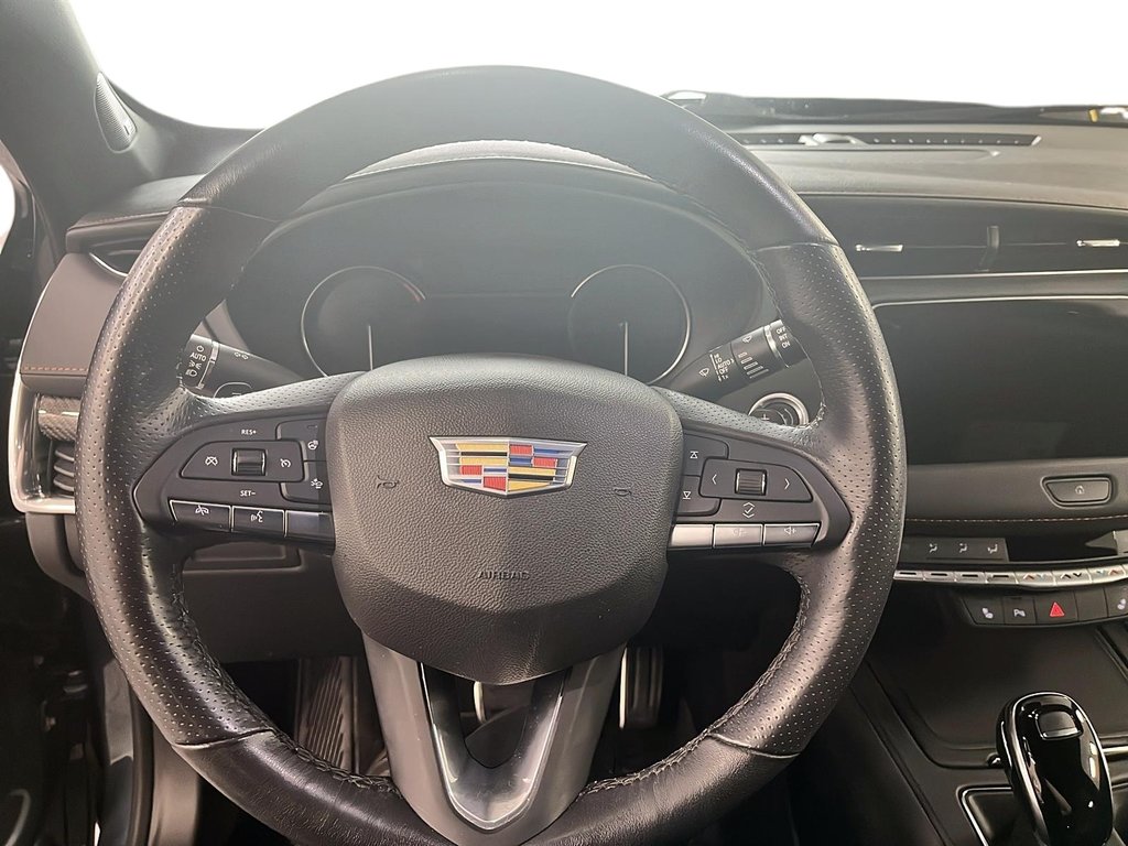 Cadillac XT4  2021 à Québec, Québec - 12 - w1024h768px