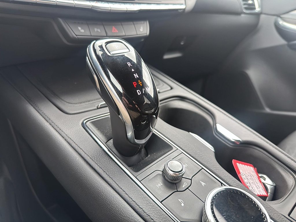 Cadillac XT4  2022 à Québec, Québec - 12 - w1024h768px