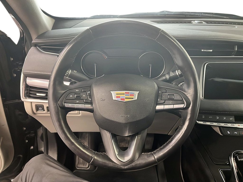 Cadillac XT4  2022 à Québec, Québec - 12 - w1024h768px