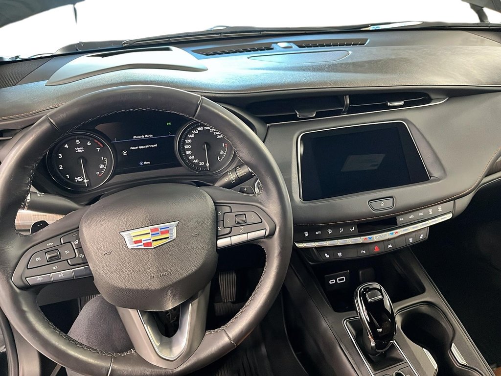 2023 Cadillac XT4 in Quebec, Quebec - 15 - w1024h768px