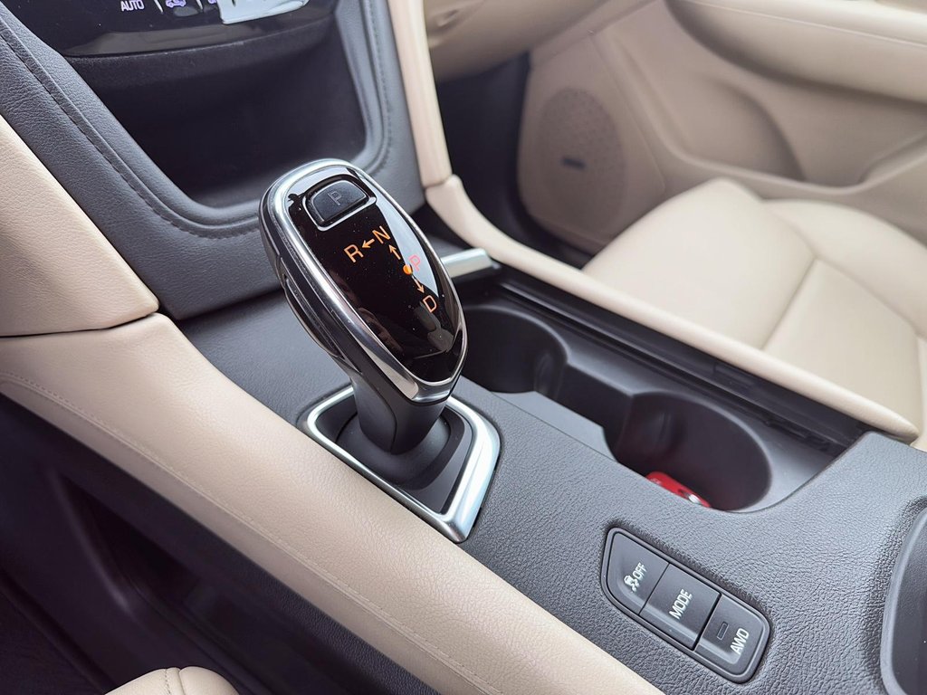 2018 Cadillac XT5 CROSSOVER in Quebec, Quebec - 13 - w1024h768px