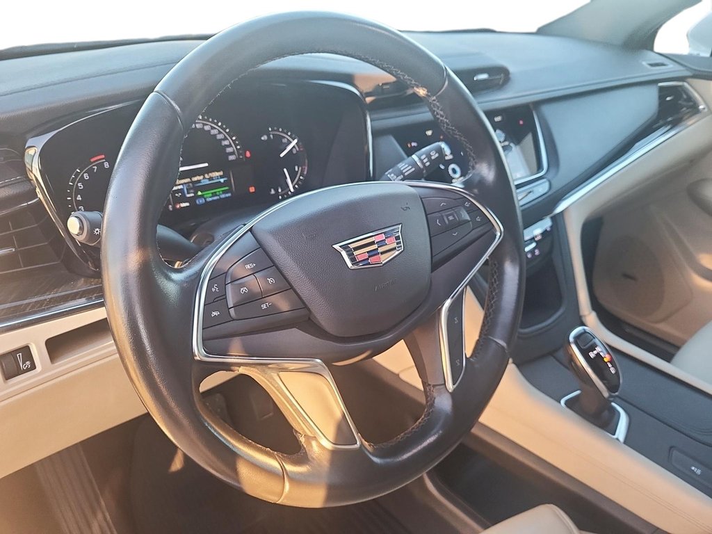 2019 Cadillac XT5 in Quebec, Quebec - 12 - w1024h768px