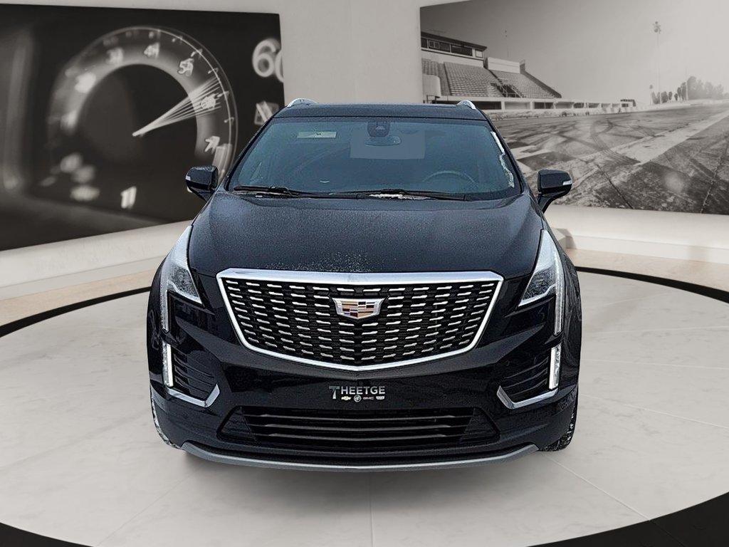 2021 Cadillac XT5 in Quebec, Quebec - 2 - w1024h768px