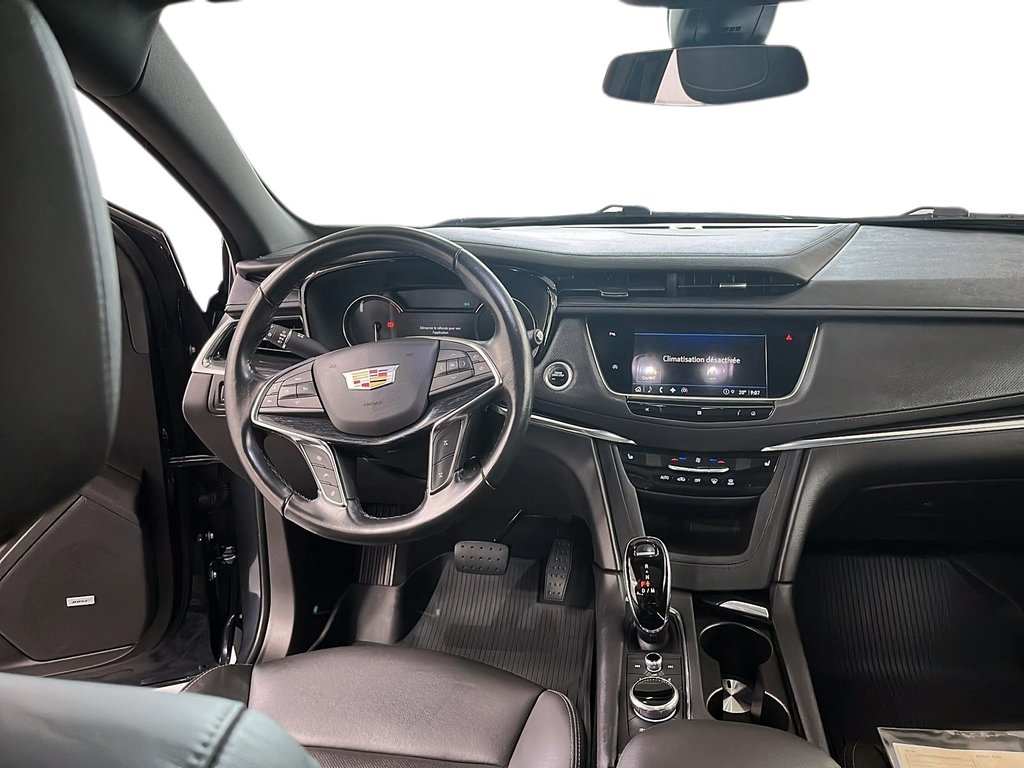 2021 Cadillac XT5 in Quebec, Quebec - 14 - w1024h768px
