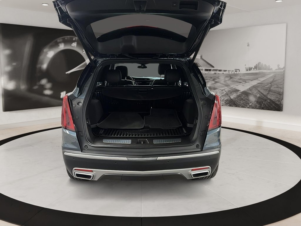 2021 Cadillac XT5 in Quebec, Quebec - 6 - w1024h768px