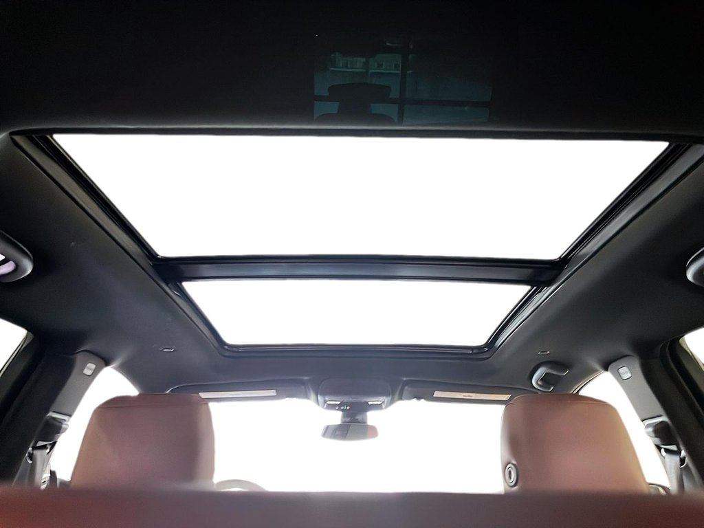 2021 Cadillac XT5 in Quebec, Quebec - 16 - w1024h768px