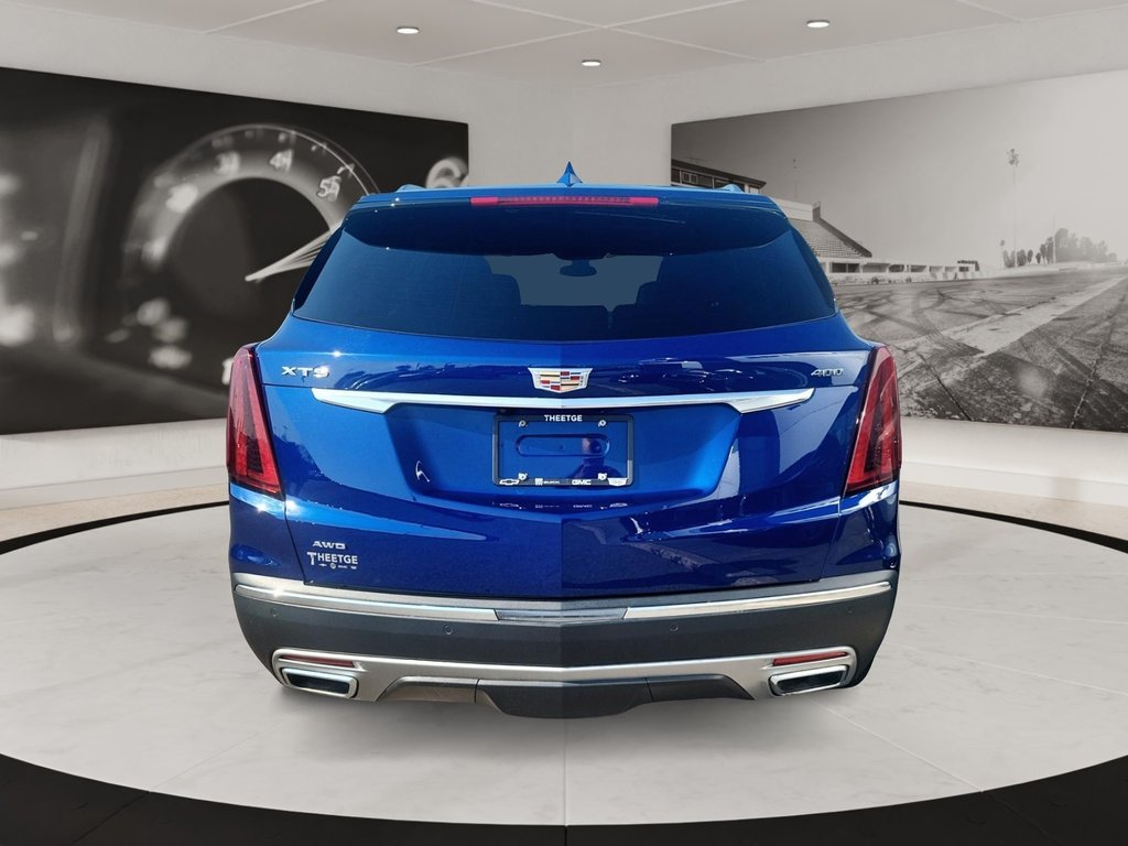 2023 Cadillac XT5 in Quebec, Quebec - 3 - w1024h768px