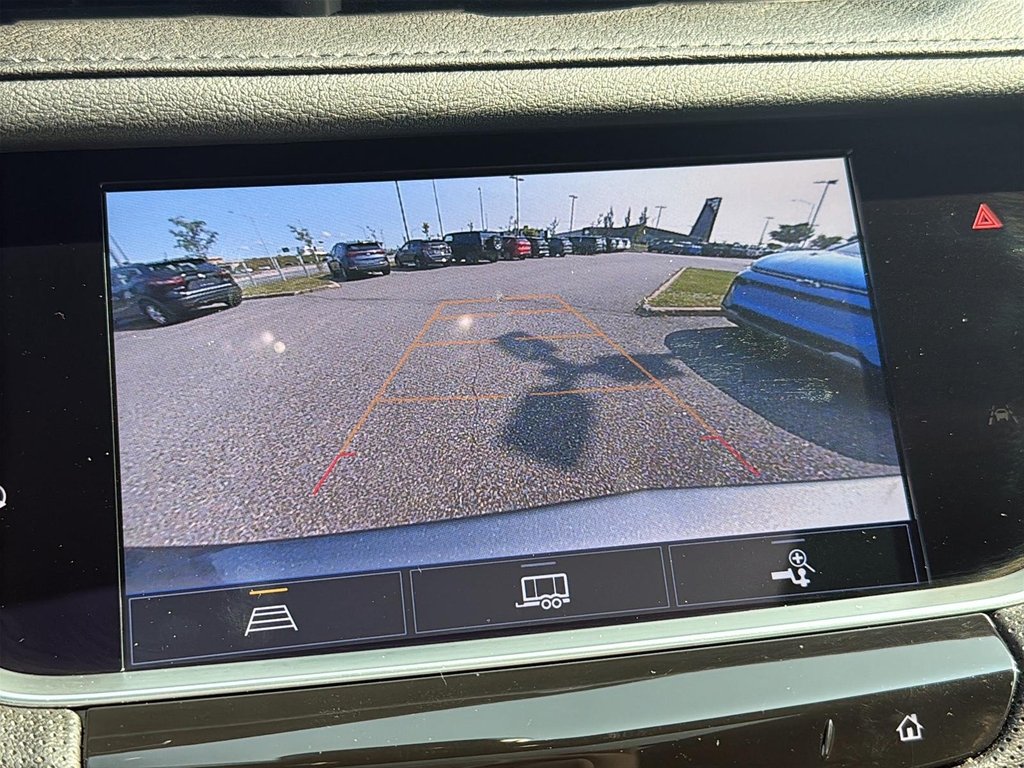 2023 Cadillac XT5 in Quebec, Quebec - 17 - w1024h768px