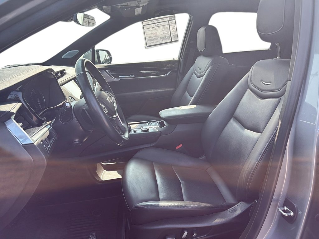 2023 Cadillac XT5 in Quebec, Quebec - 9 - w1024h768px