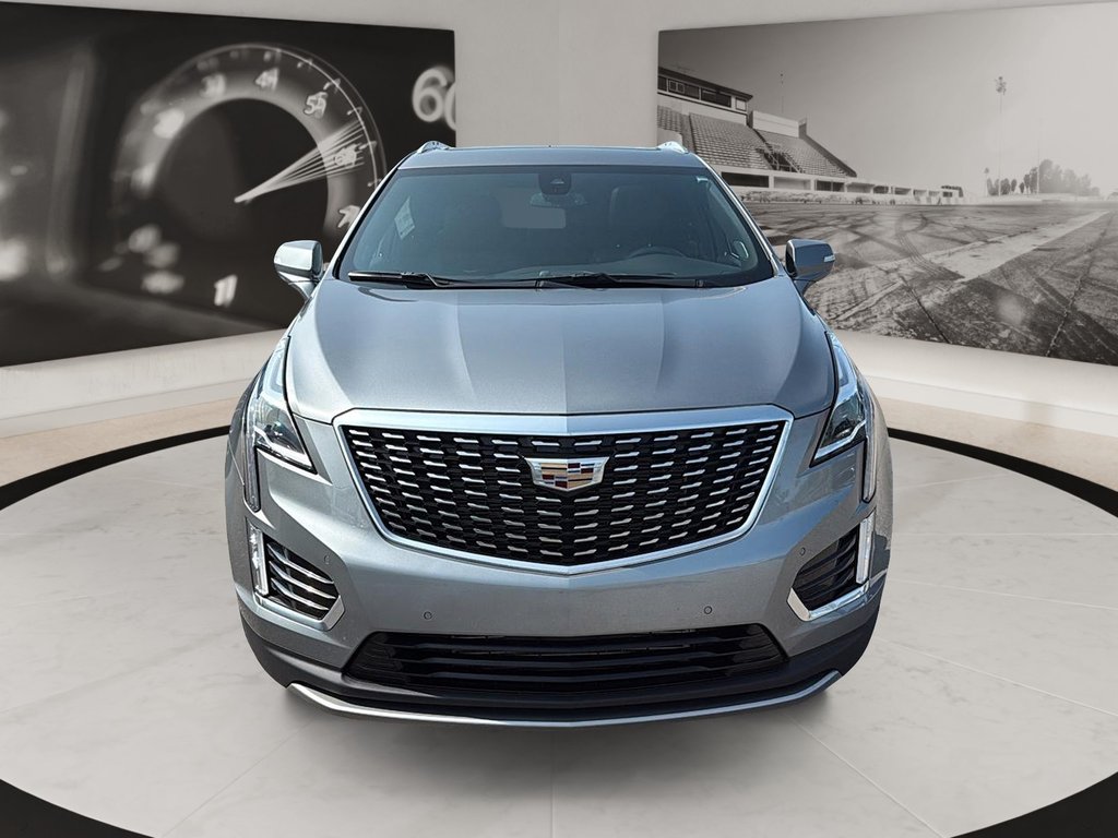 2023 Cadillac XT5 in Quebec, Quebec - 2 - w1024h768px