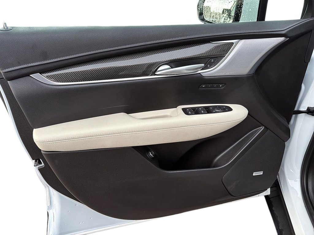 Cadillac XT5  2024 à Québec, Québec - 11 - w1024h768px