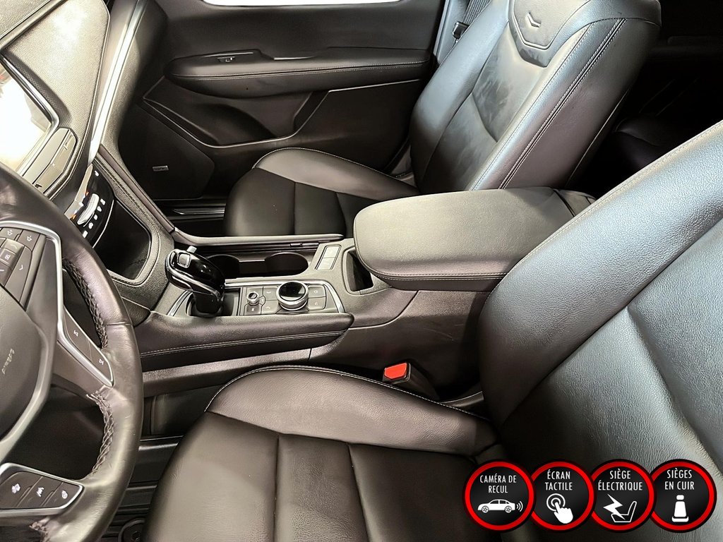 2024 Cadillac XT5 in Quebec, Quebec - 10 - w1024h768px