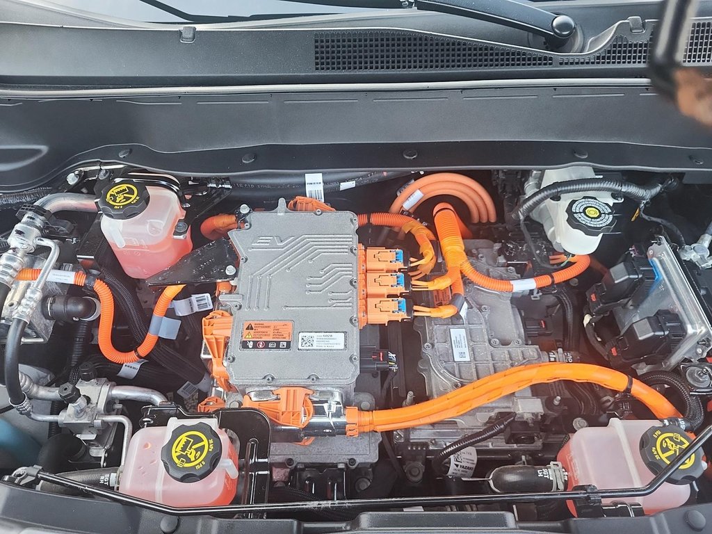 2022 Chevrolet BOLT EUV in Quebec, Quebec - 8 - w1024h768px