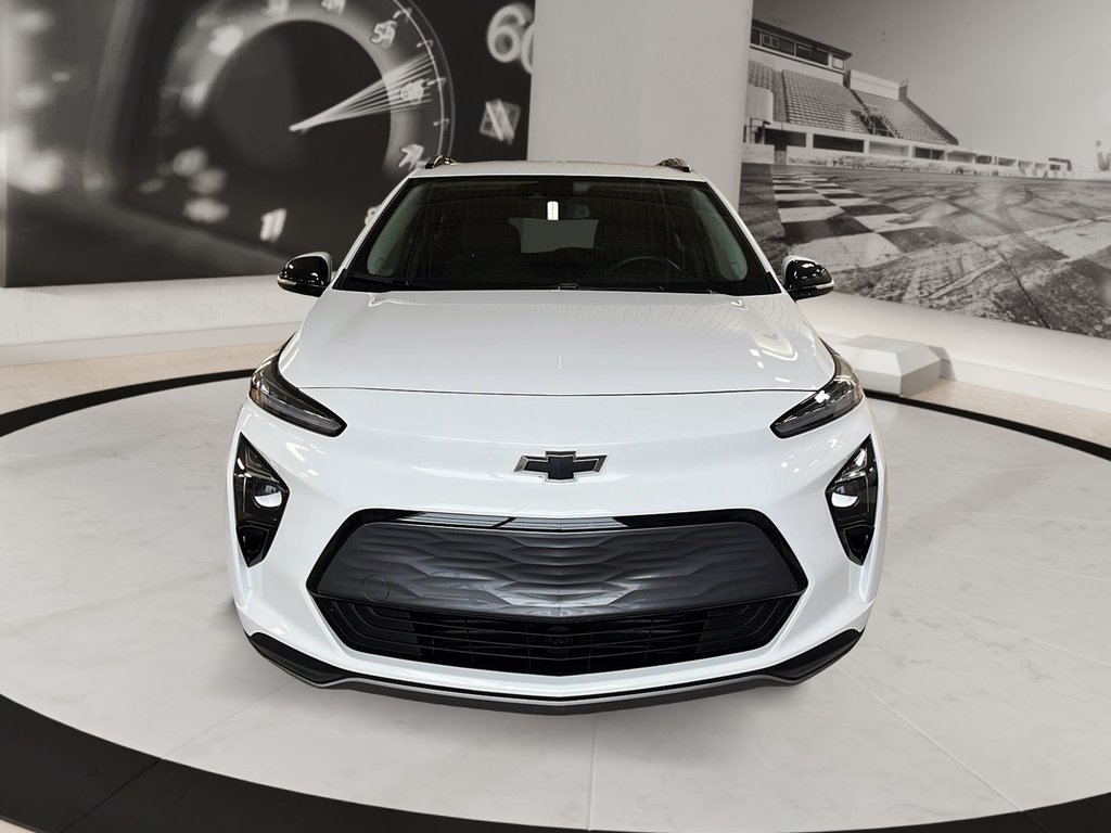 2023 Chevrolet BOLT EUV in Quebec, Quebec - 2 - w1024h768px