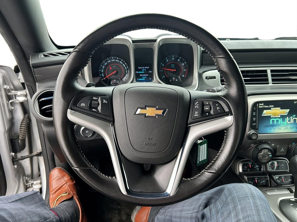 2015 Chevrolet Camaro in Quebec, Quebec - 9 - w1024h768px