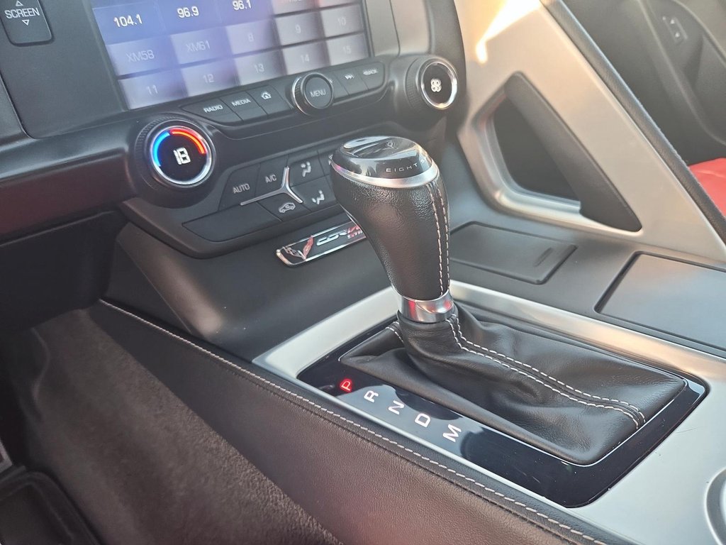 2016 Chevrolet CORVETTE in Quebec, Quebec - 15 - w1024h768px